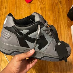 Off-White Black and Gray Chunky Sneakers
NO BOX!
